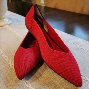 NEW Rothy’s the point red python women’s shoes size 7